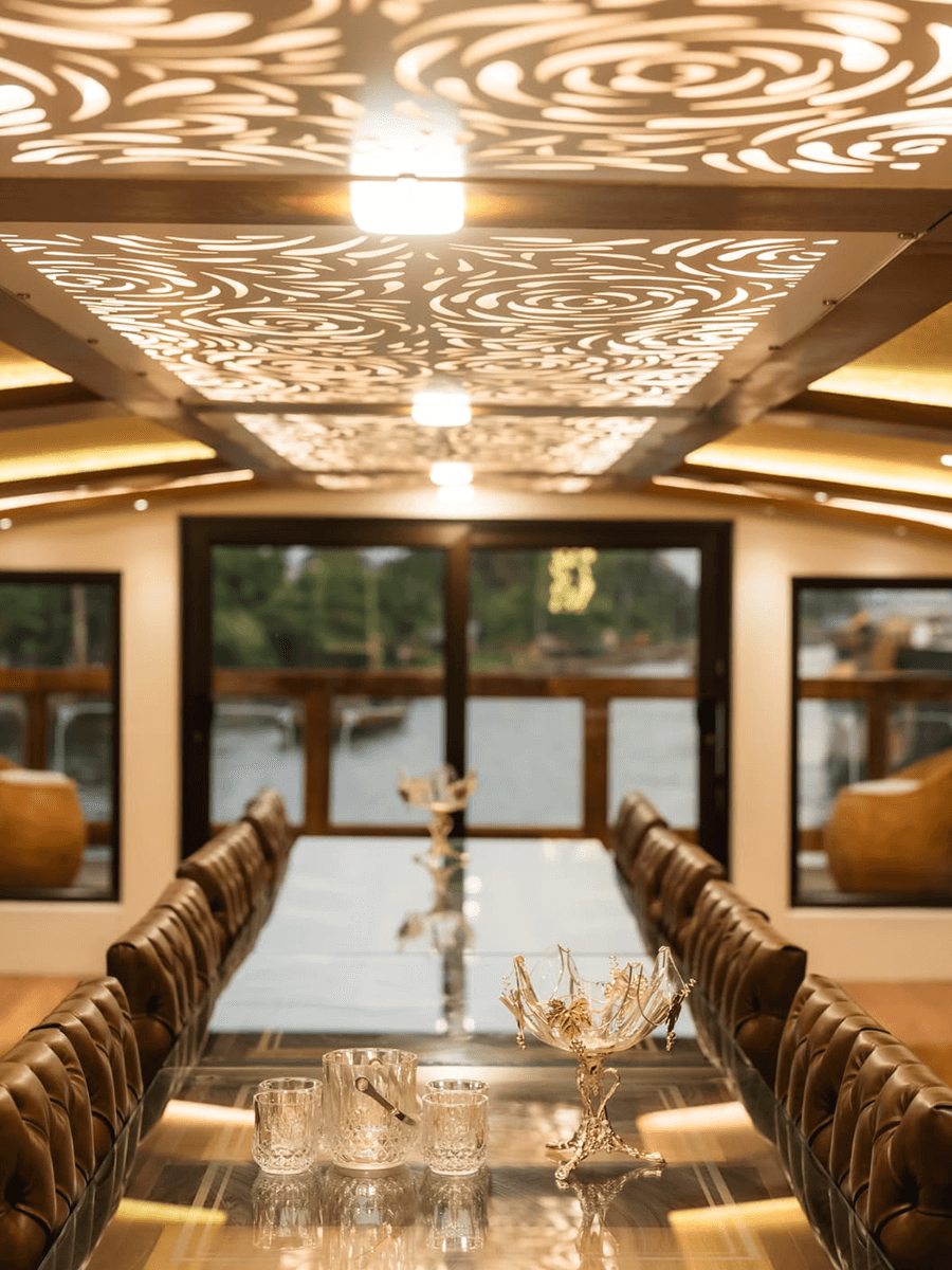 Best Houseboat Rooms